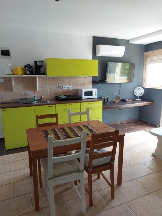 Corner Apartman 5 Siófok Exterior foto